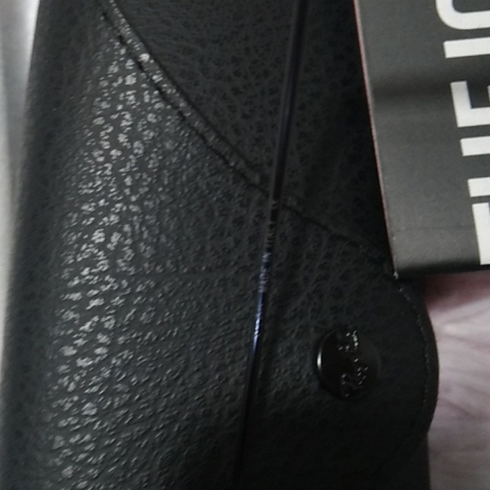 SALE! Authentic New Ray-Ban Sunglasses Everything You See Included - Picture 10 of 12